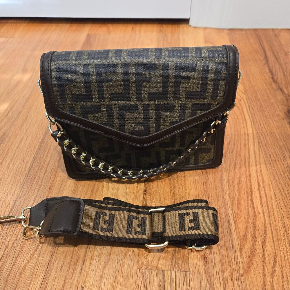 Crossbody bag